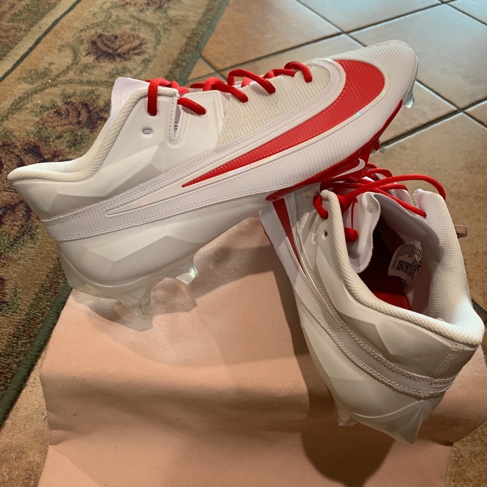 Nike Vapor Edge Elite 360 2 Men's Football Cleats (Wide Fit)